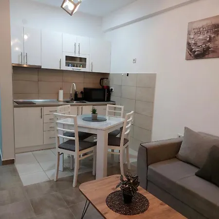Aqua Lux 4 * Jagodina